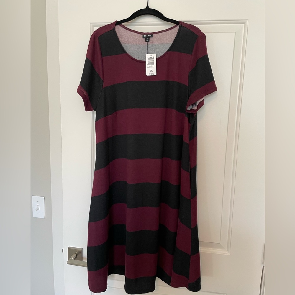 TORRID BURGUNDY & BLACK STRIPED HACCI DRESS